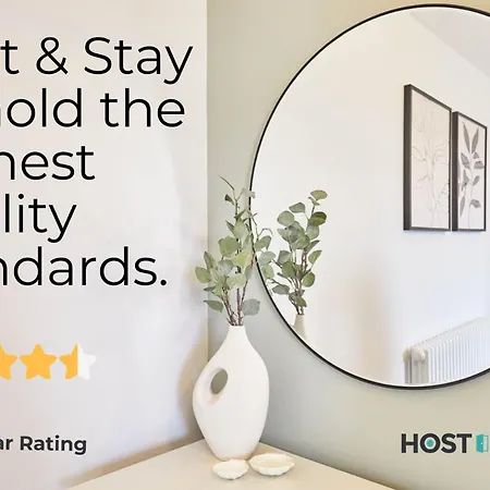 Host & - Even Keel Apartment